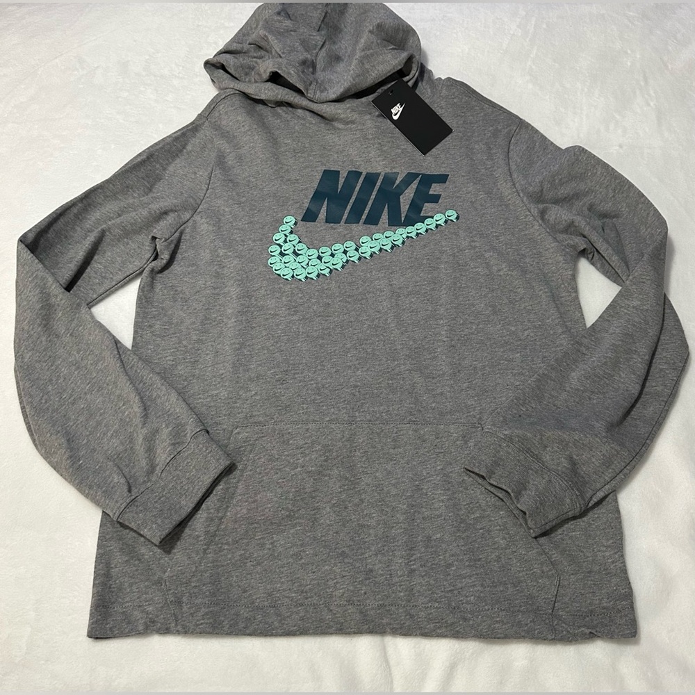 NWT Boys Nike Heather Gray Hoodie Long Sleeve Shirt Size X-Large 18-20
